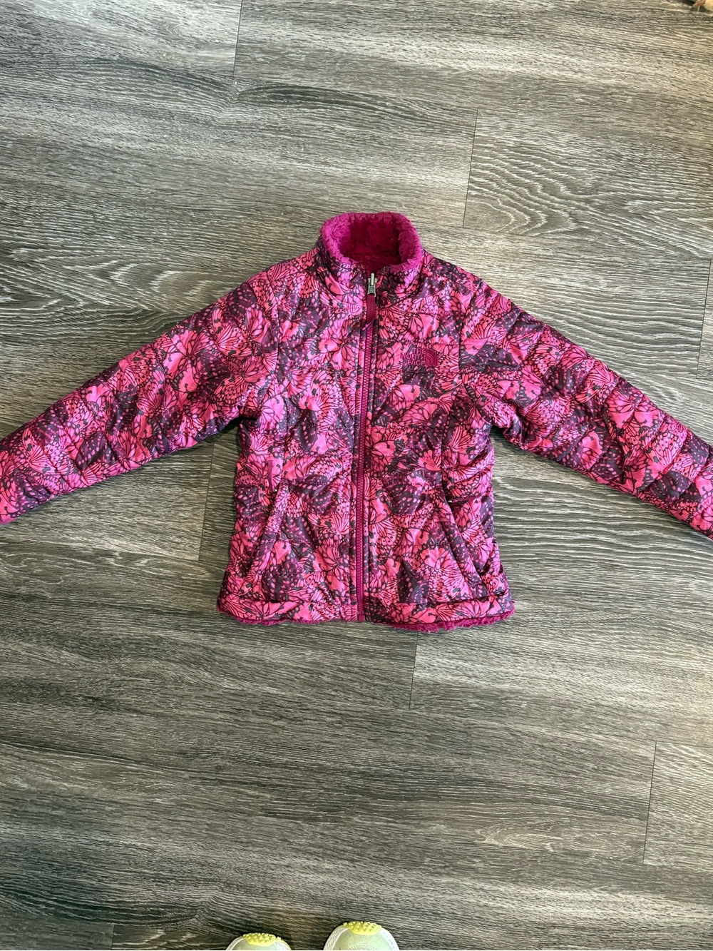 The North Face Girls Reversible Pink Butterfly Jacket XS (6)